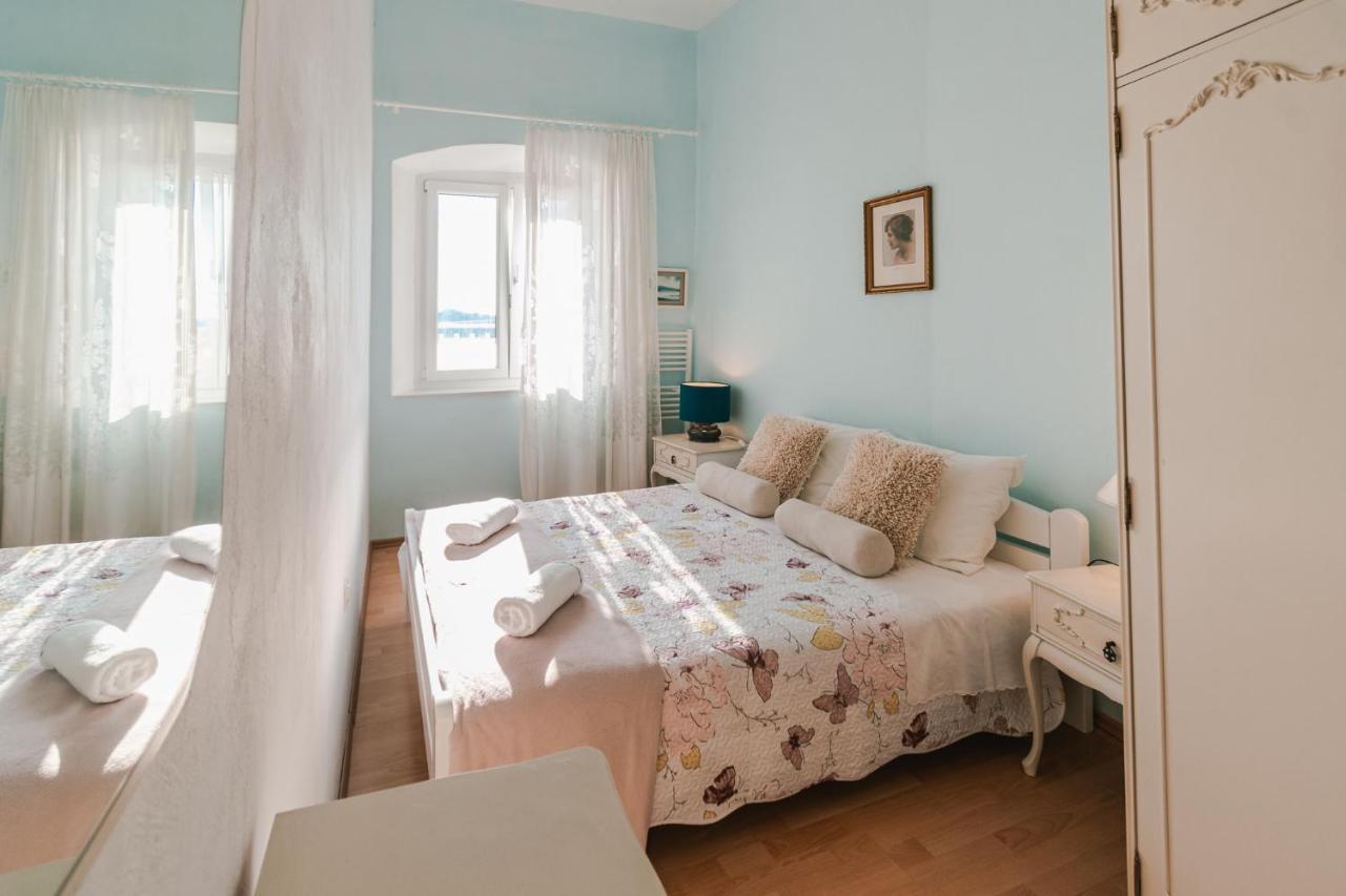Arya Apartment Шибеник Экстерьер фото