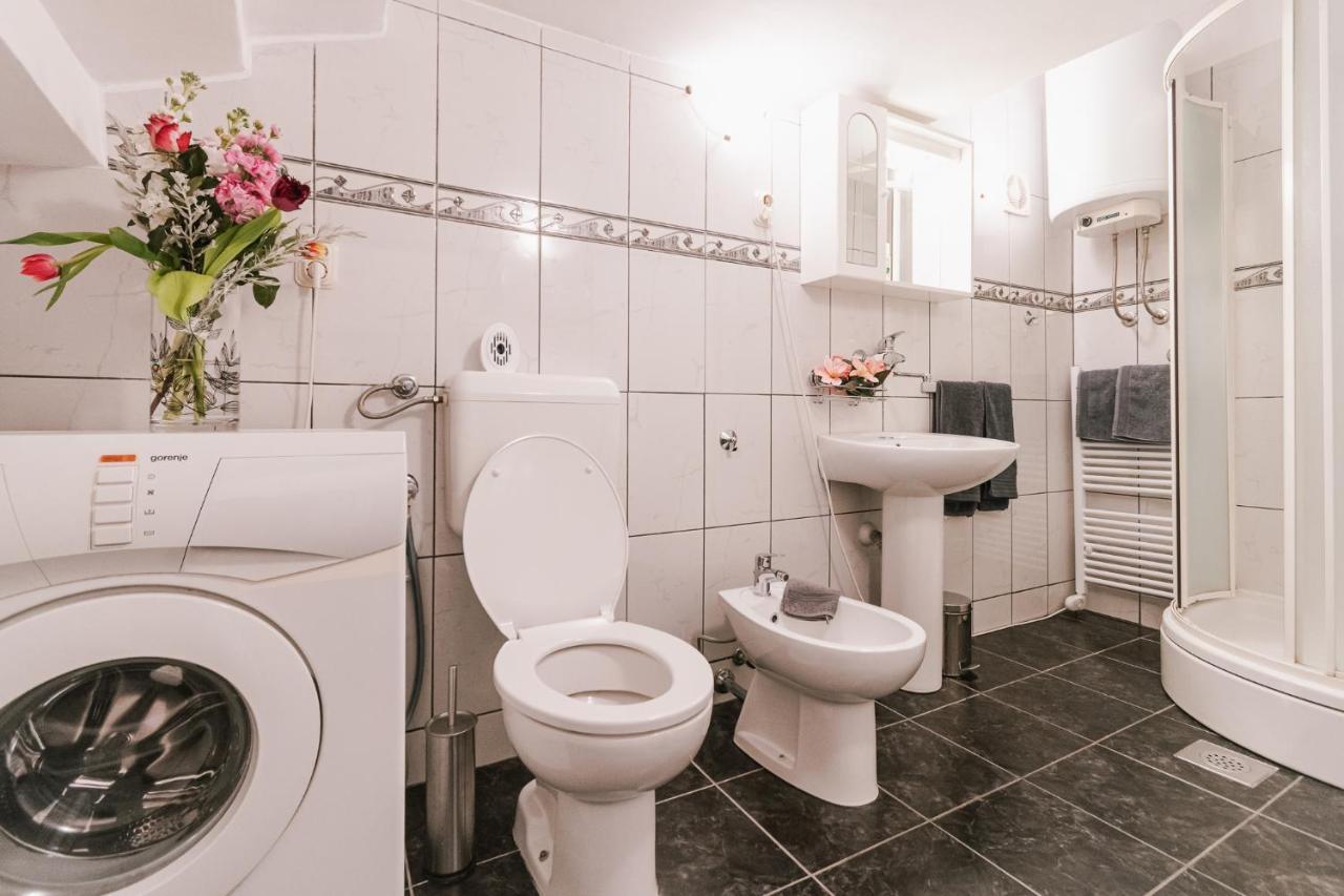 Arya Apartment Шибеник Экстерьер фото